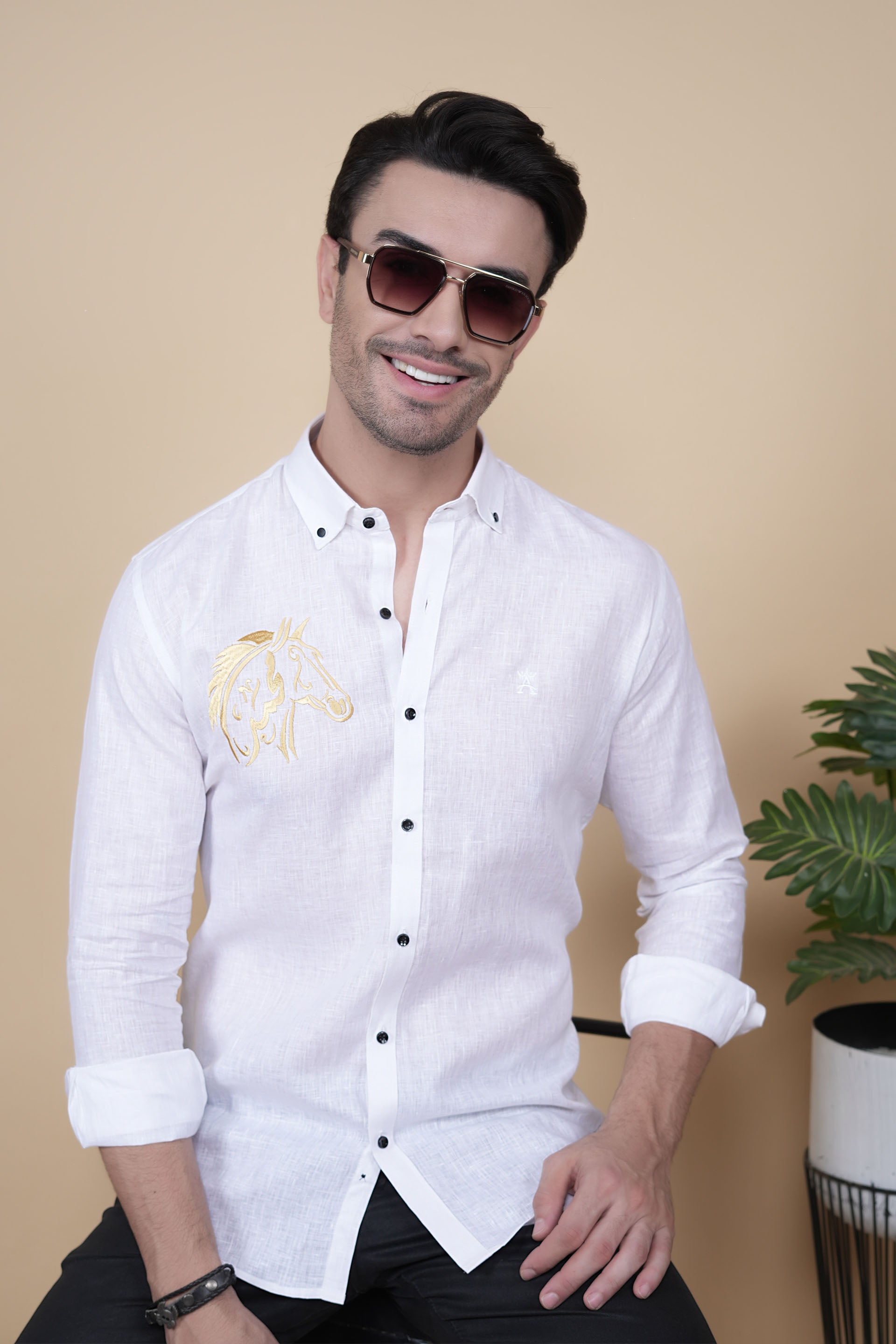 Kiril White Linen Solid Shirt