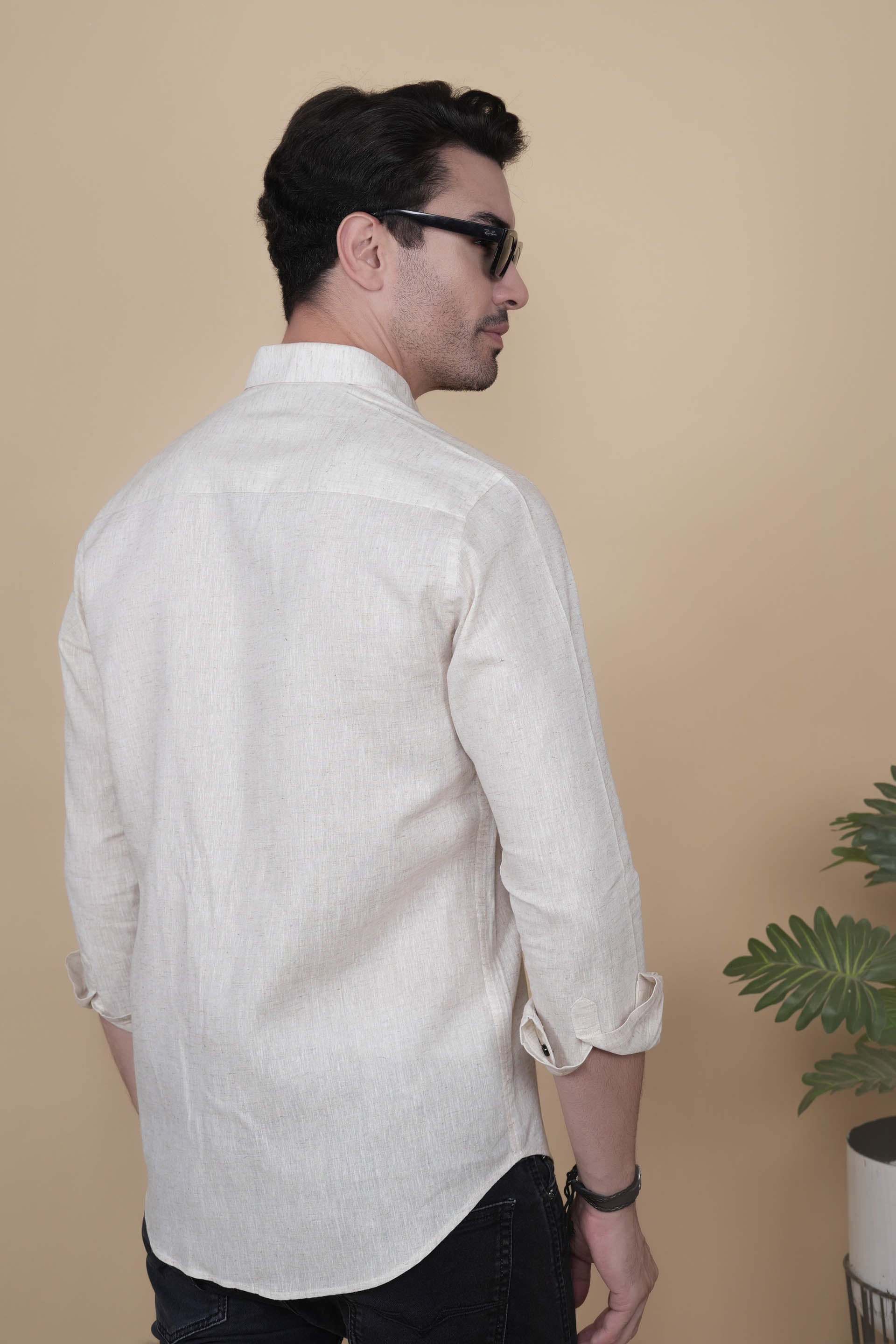 Naty Cream Linen Solid Shirt