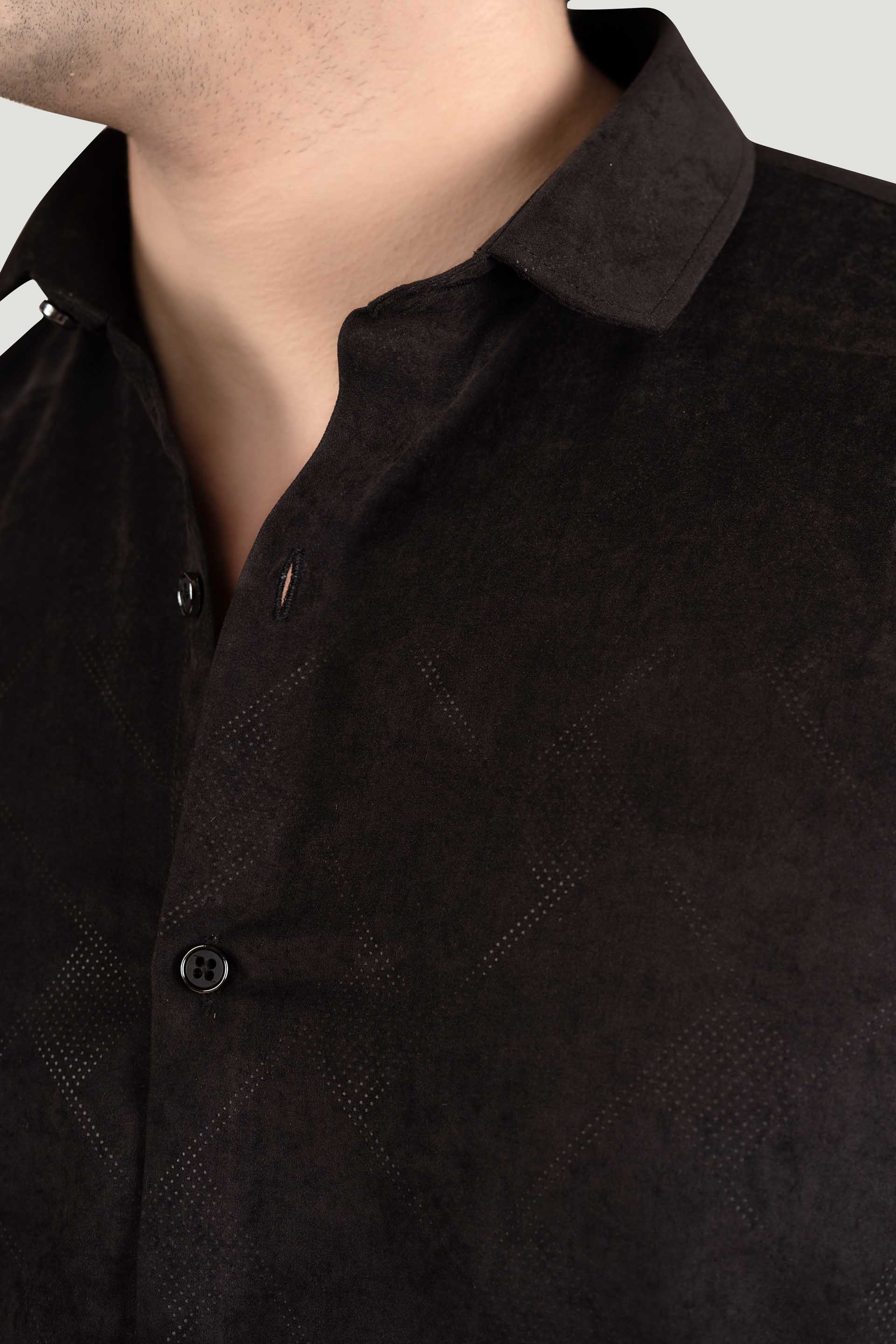 classic-oliver-black-textured-solid-shirt