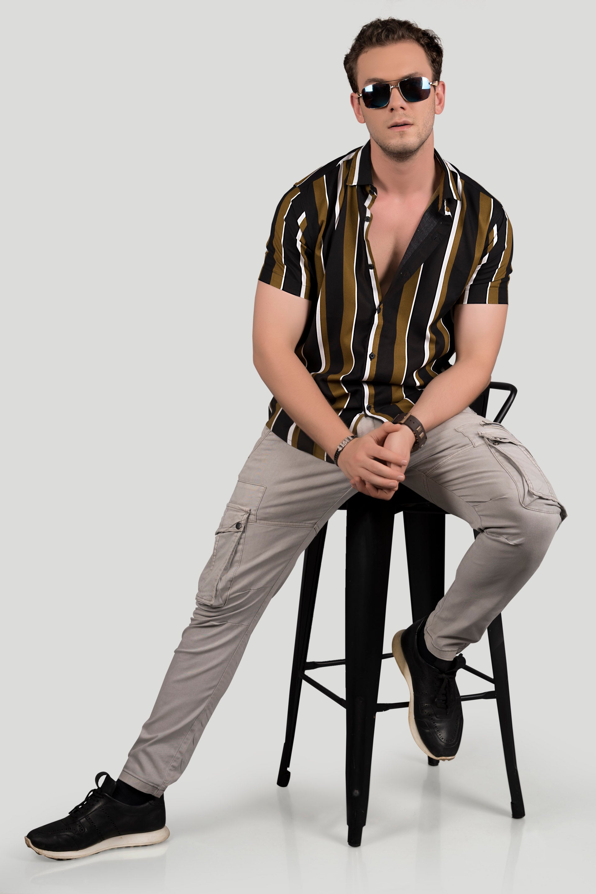 graceful-dillon-black-viscose-print-resort-shirt