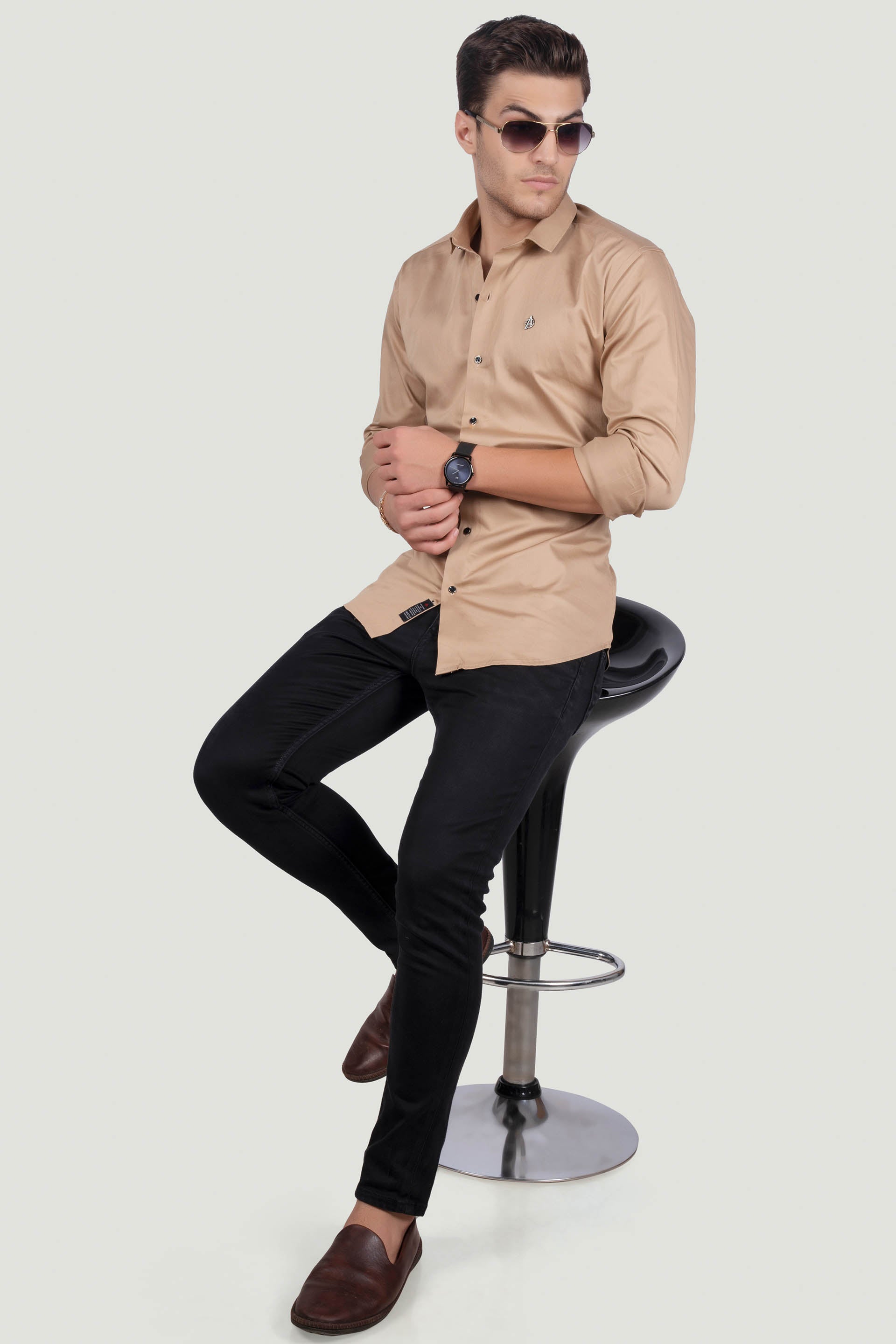graceful-nicholas-beige-solid-shirt
