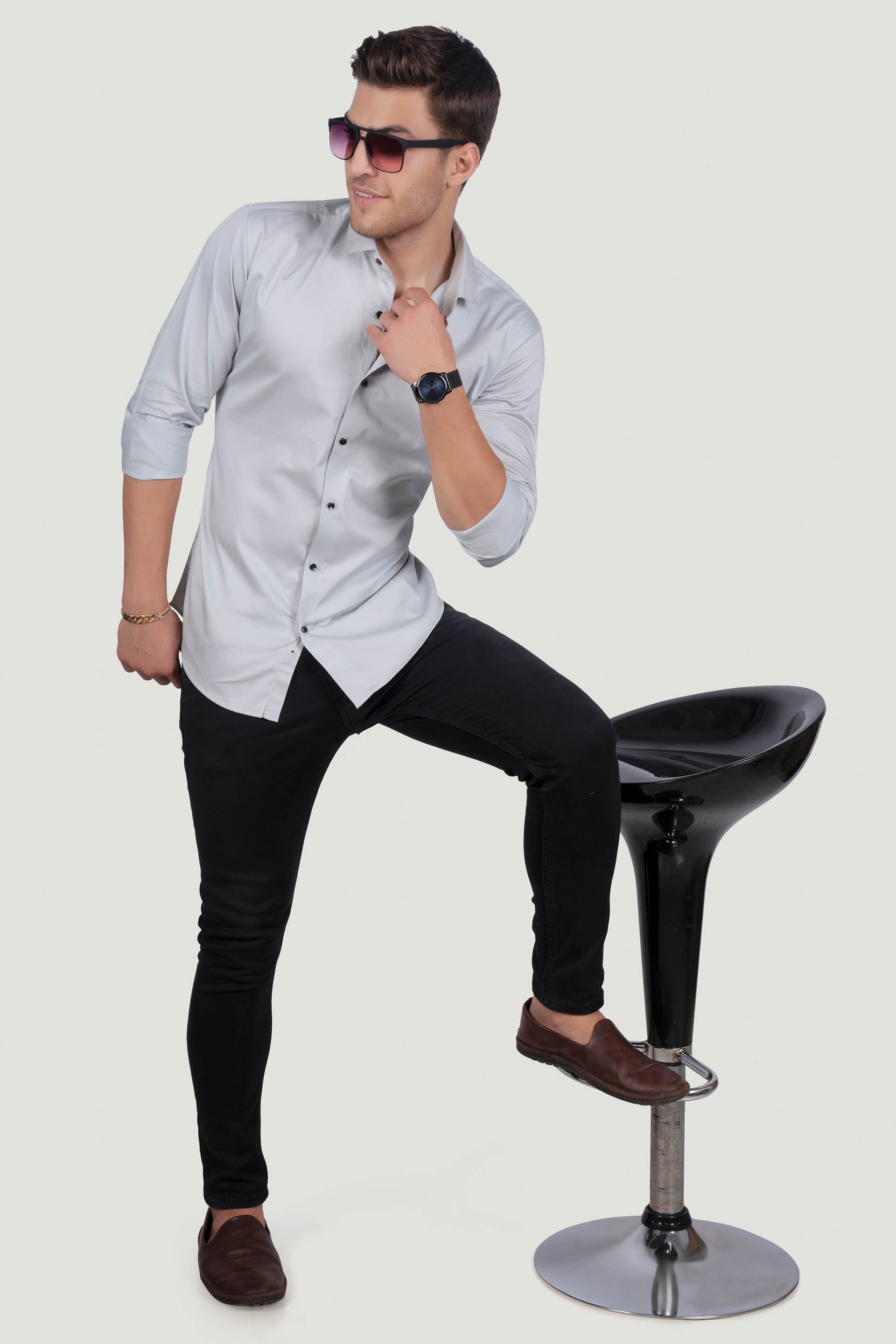 iconic-franklin-grey-solid-shirt