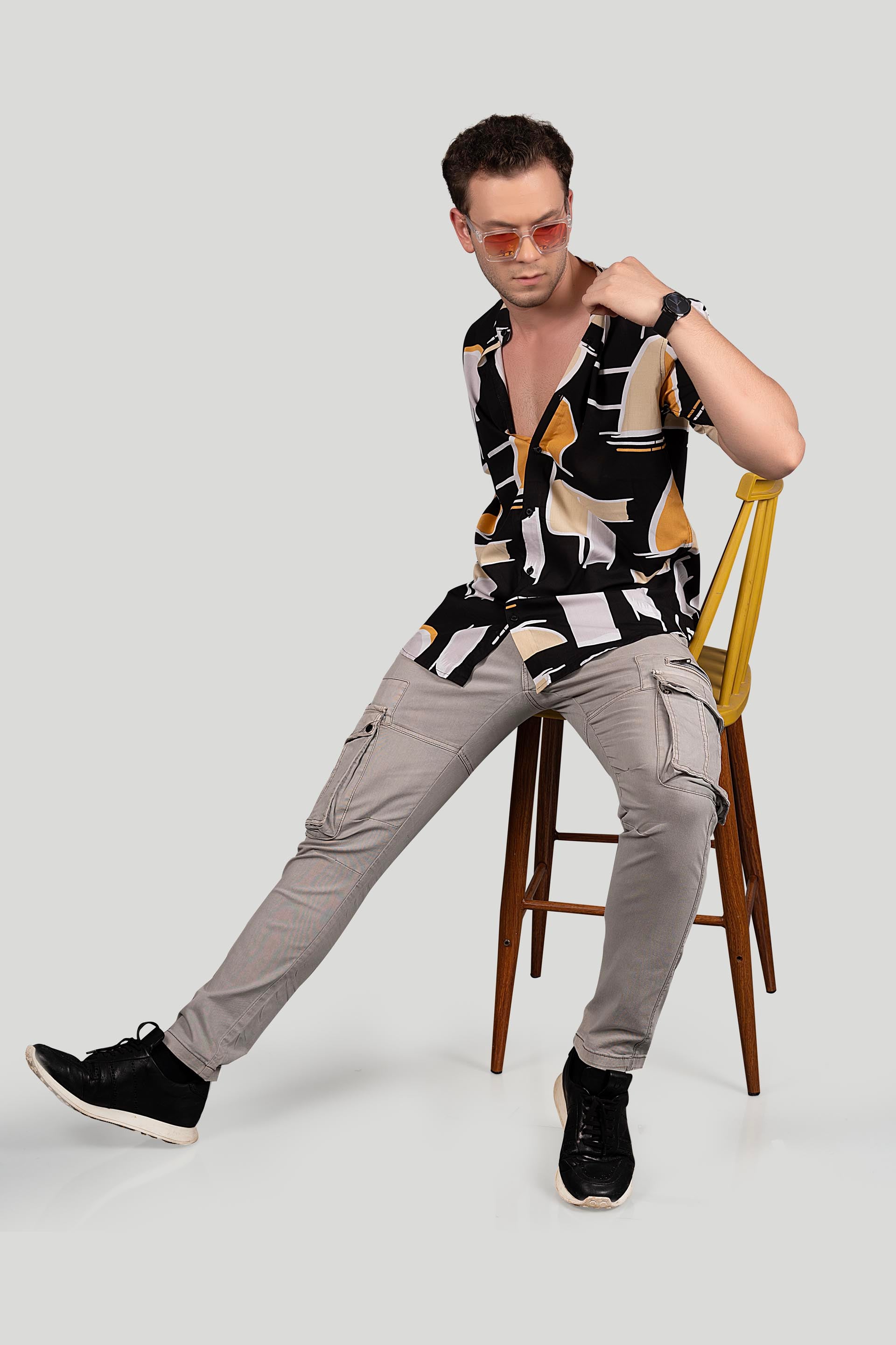modest-stanley-gold-black-viscose-print-resort-shirt