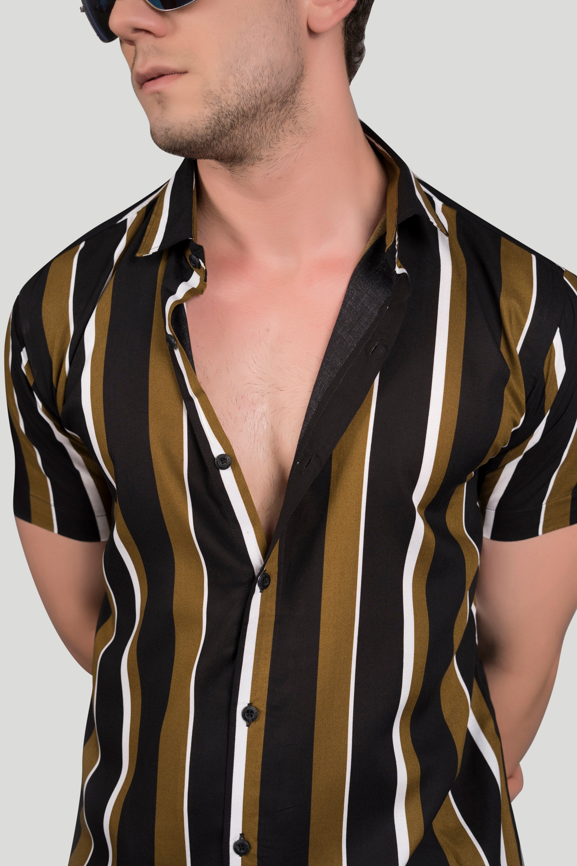 radiant-dillon-black-viscose-print-resort-shirt