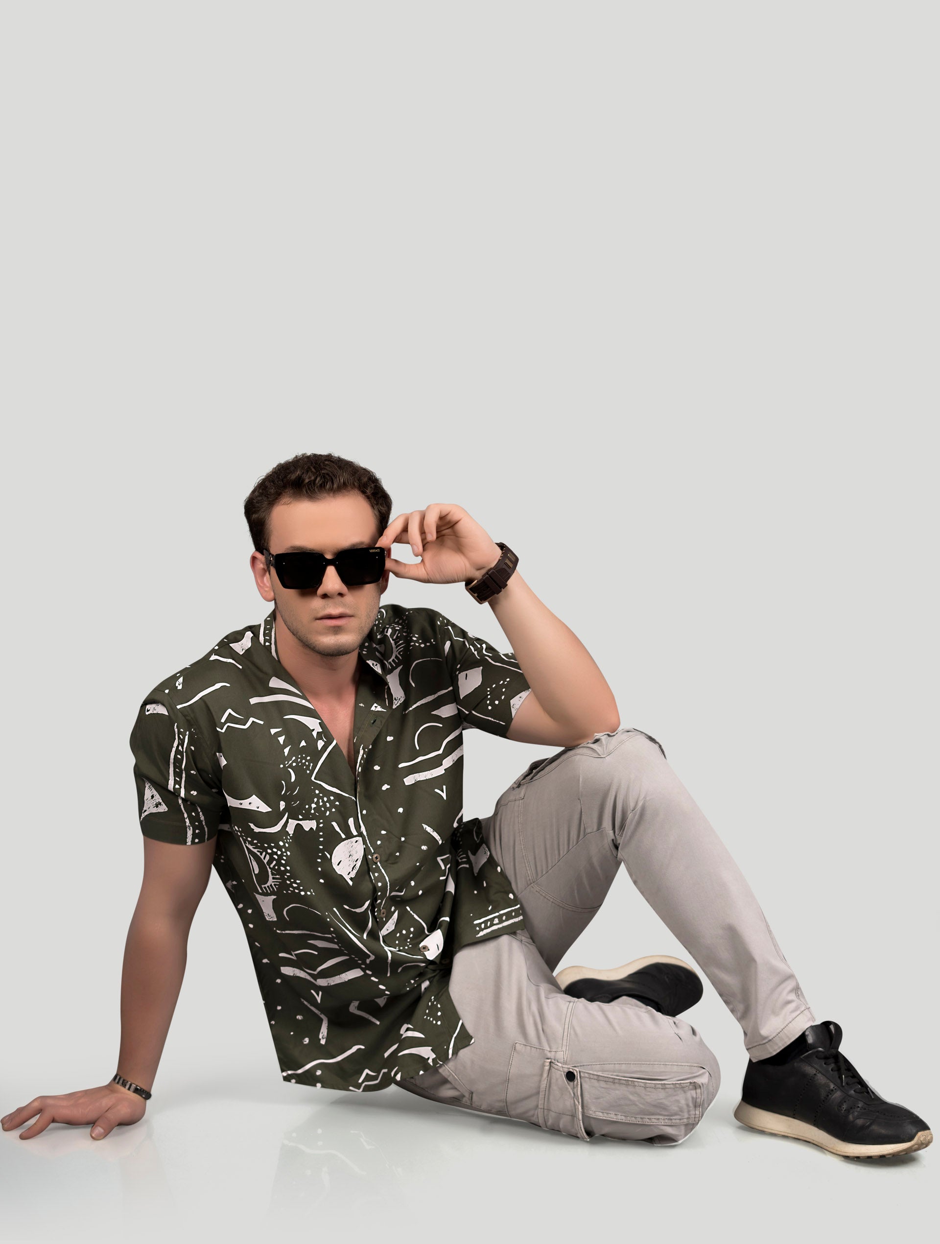 reasonable-roger-green-viscose-print-resort-shirt