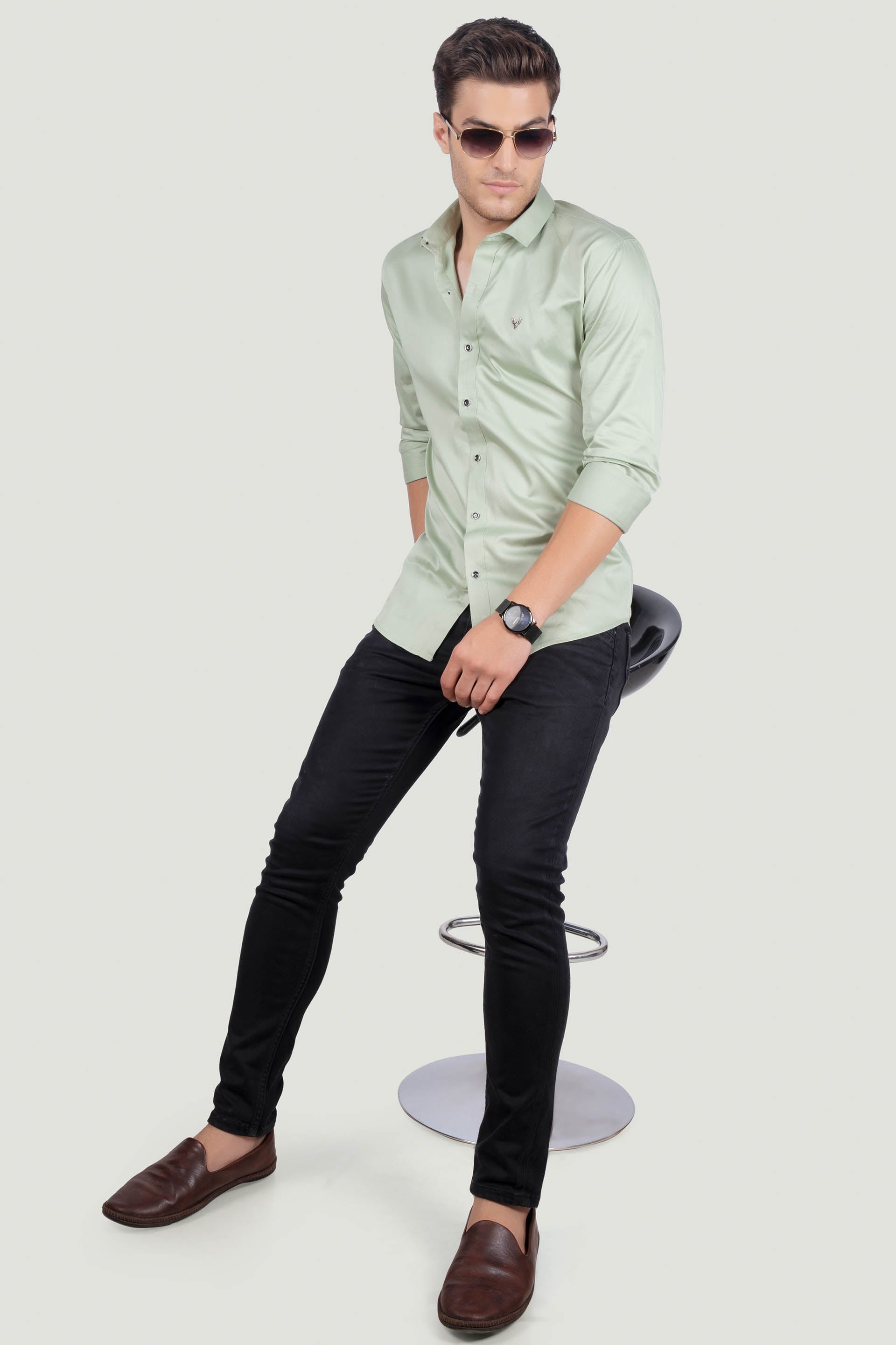 refined-lino-green-solid-shirt