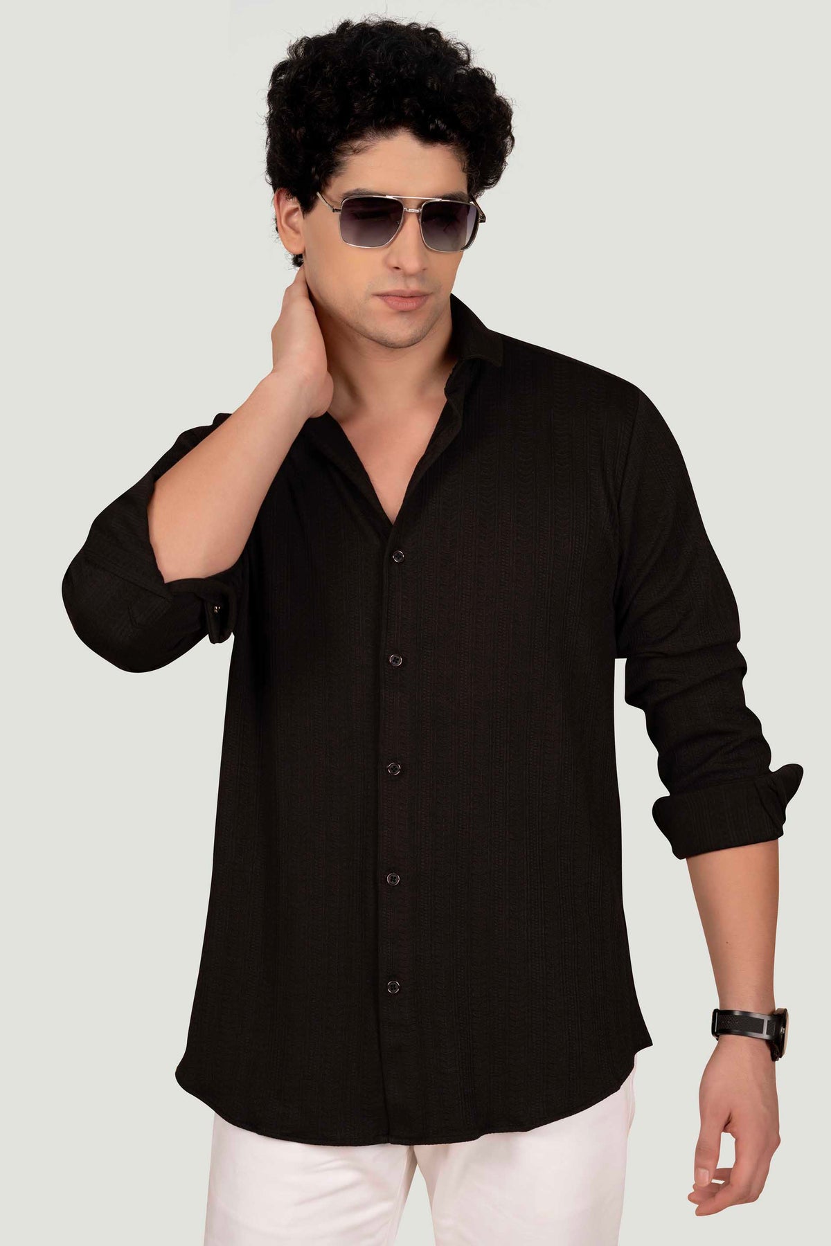 tom-black-knitted-resort-shirt