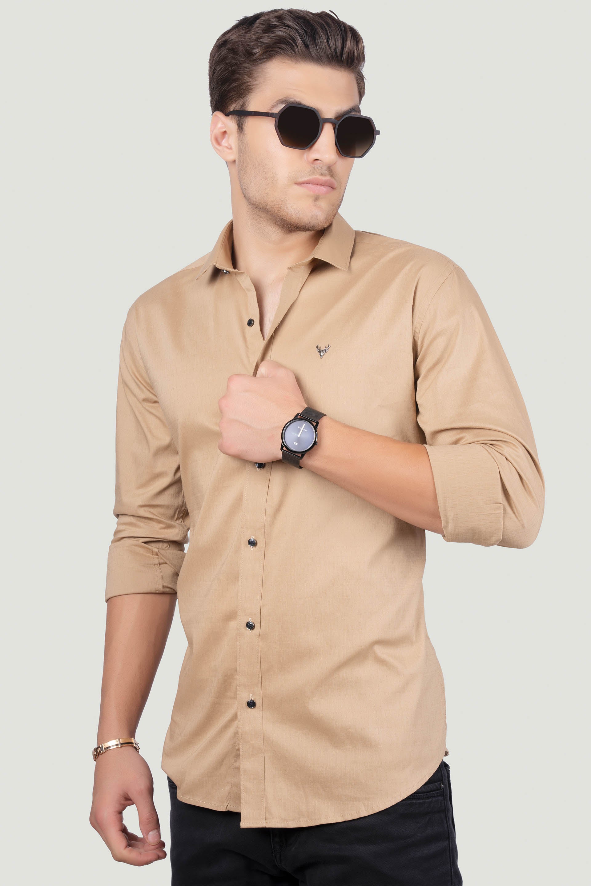 trendy-manfredi-beige-solid-shirt