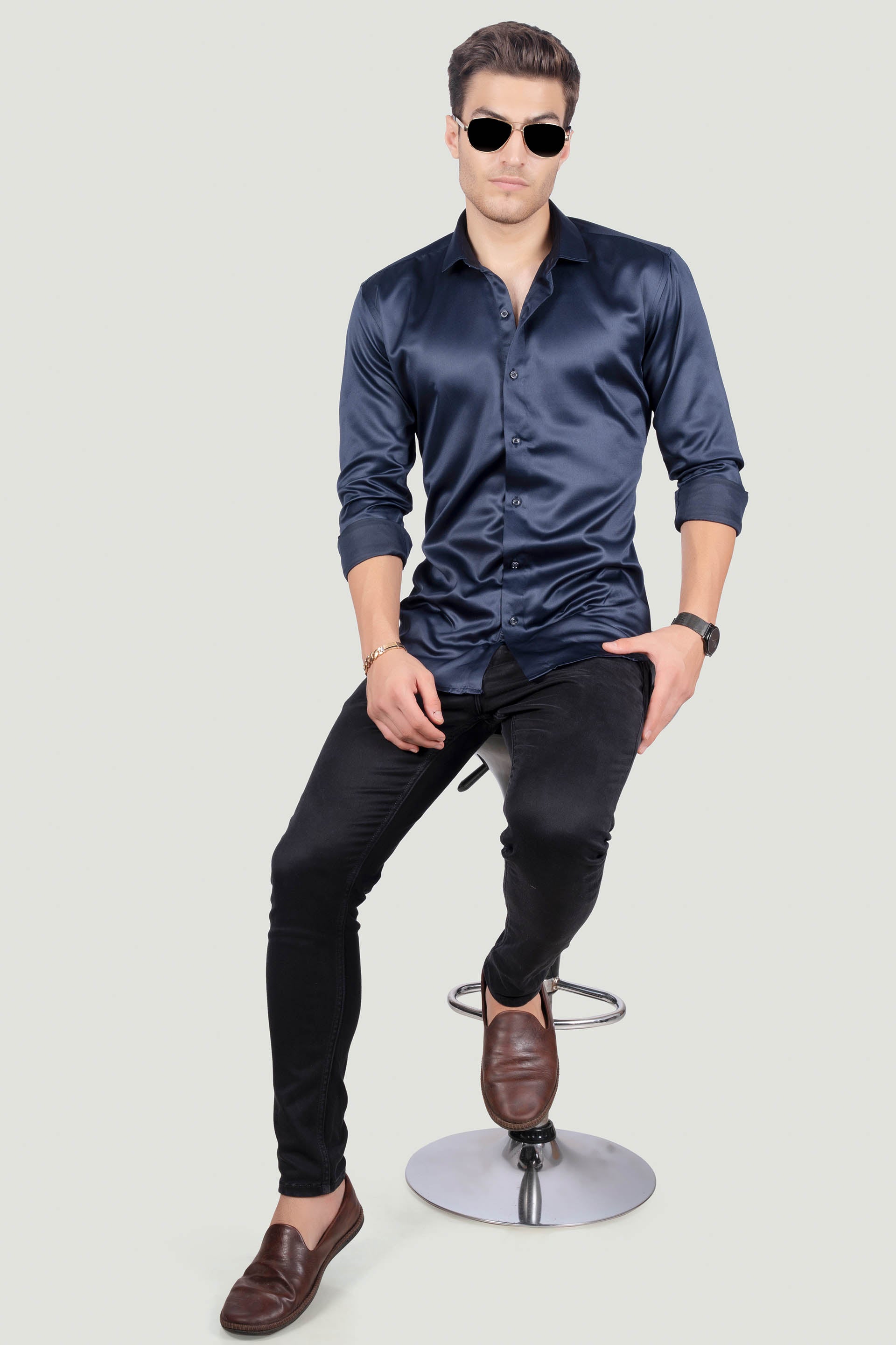 CESARIO NAVY BLUE SOLID