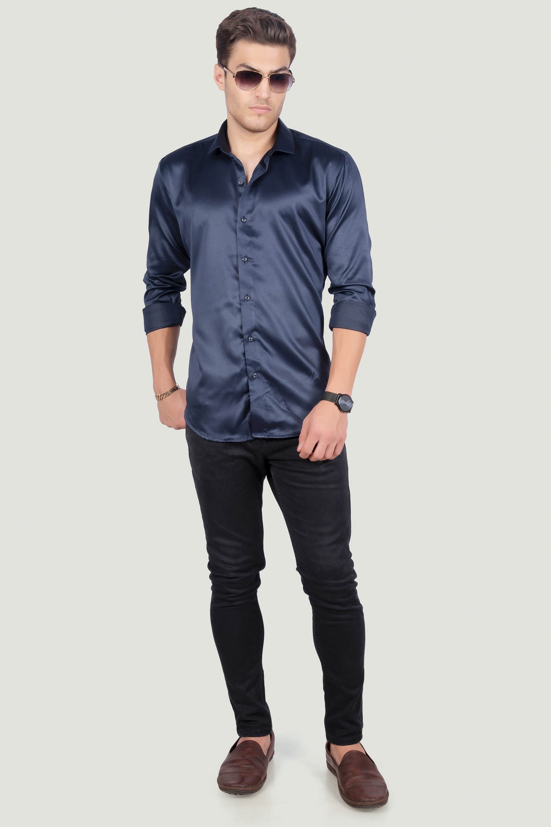 CESARIO NAVY BLUE SOLID